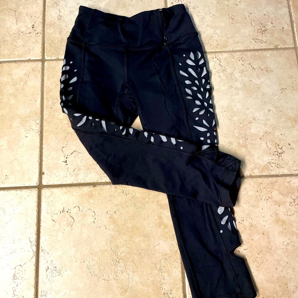 Yoga capri leggings by Calia.